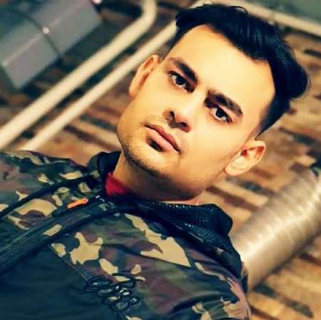 روح الله کرمی تارا شوه برام نیشته شانم 